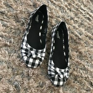 🏁‼️Super Cute Checkered Flats‼️🏁